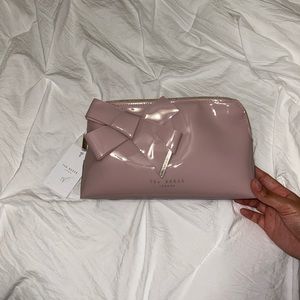 Ted Baker - Women’s Knot Bow Washbag